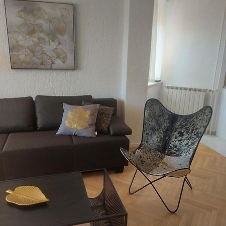 Apartments Fugosic Пунат Екстер'єр фото