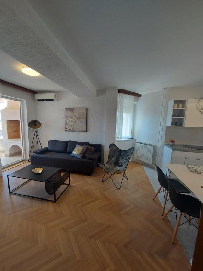 Apartments Fugosic Пунат Екстер'єр фото