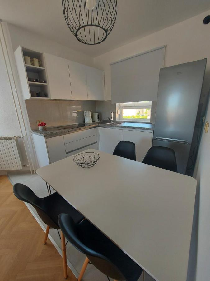 Apartments Fugosic Пунат Екстер'єр фото